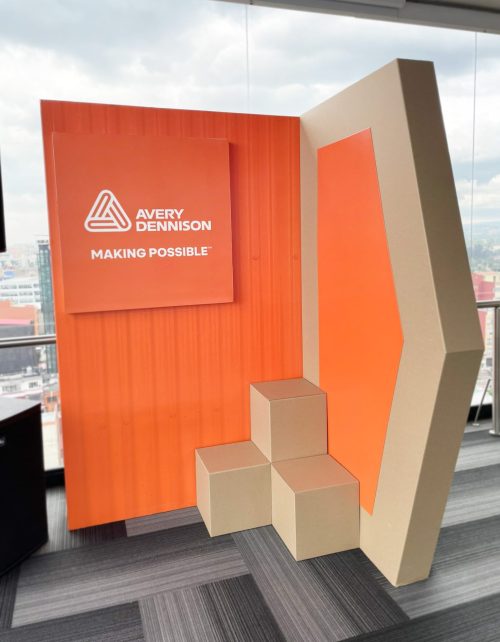 Avery Mueble naranja